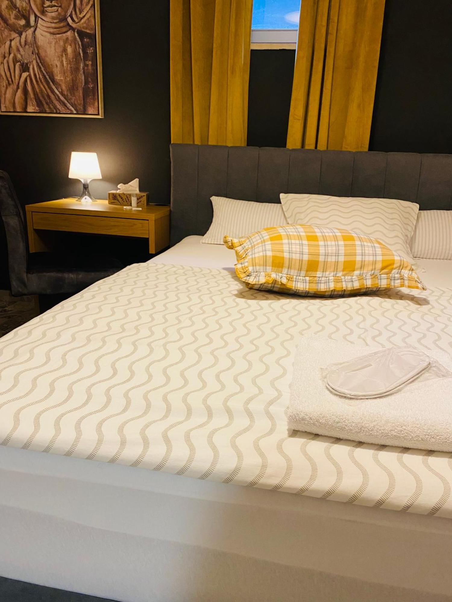 Rooms & Apartment Zala Airport Shuttle Option Cerklje na Gorenjskem Zewnętrze zdjęcie